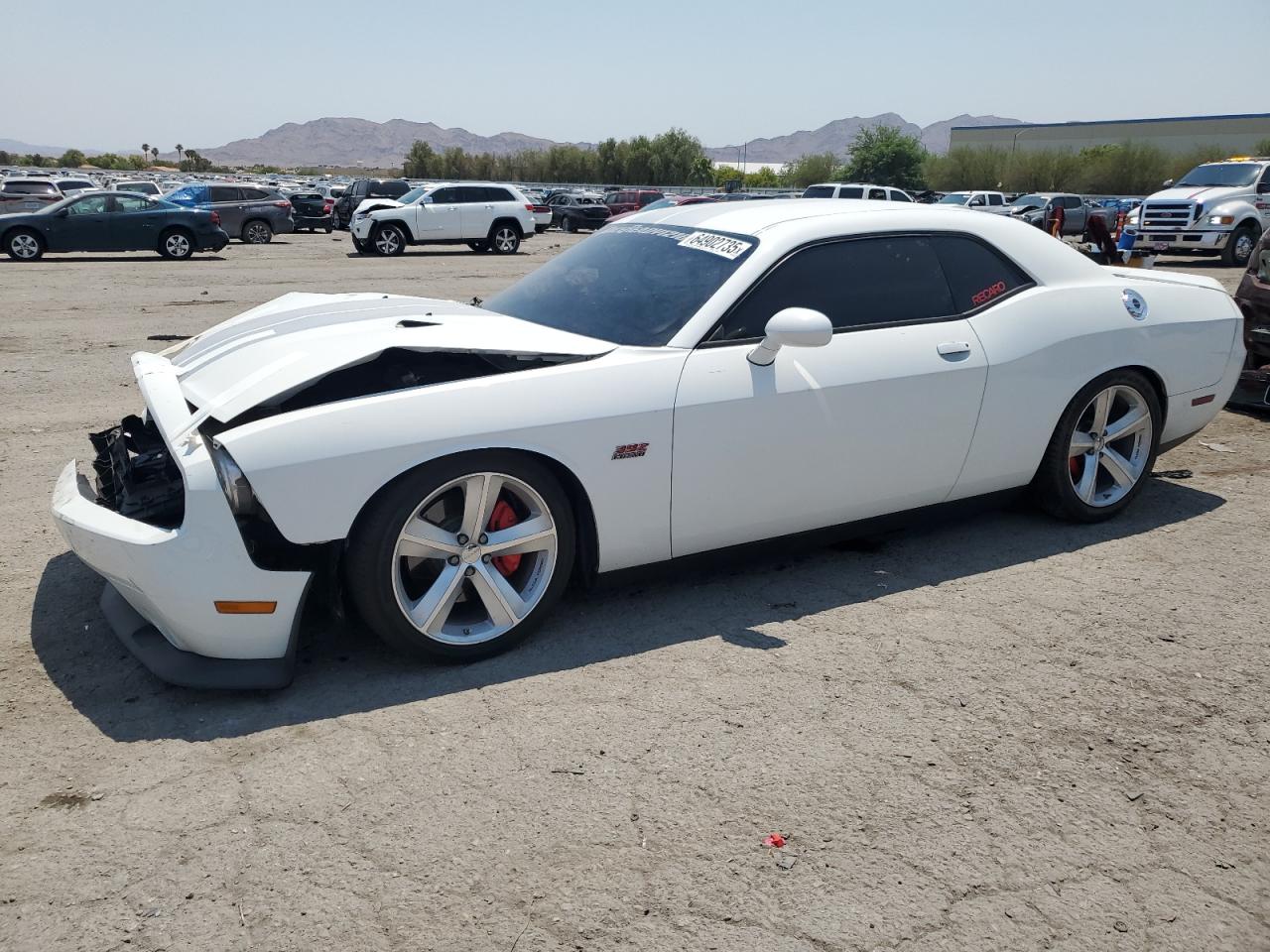 DODGE CHALLENGER SRT-8