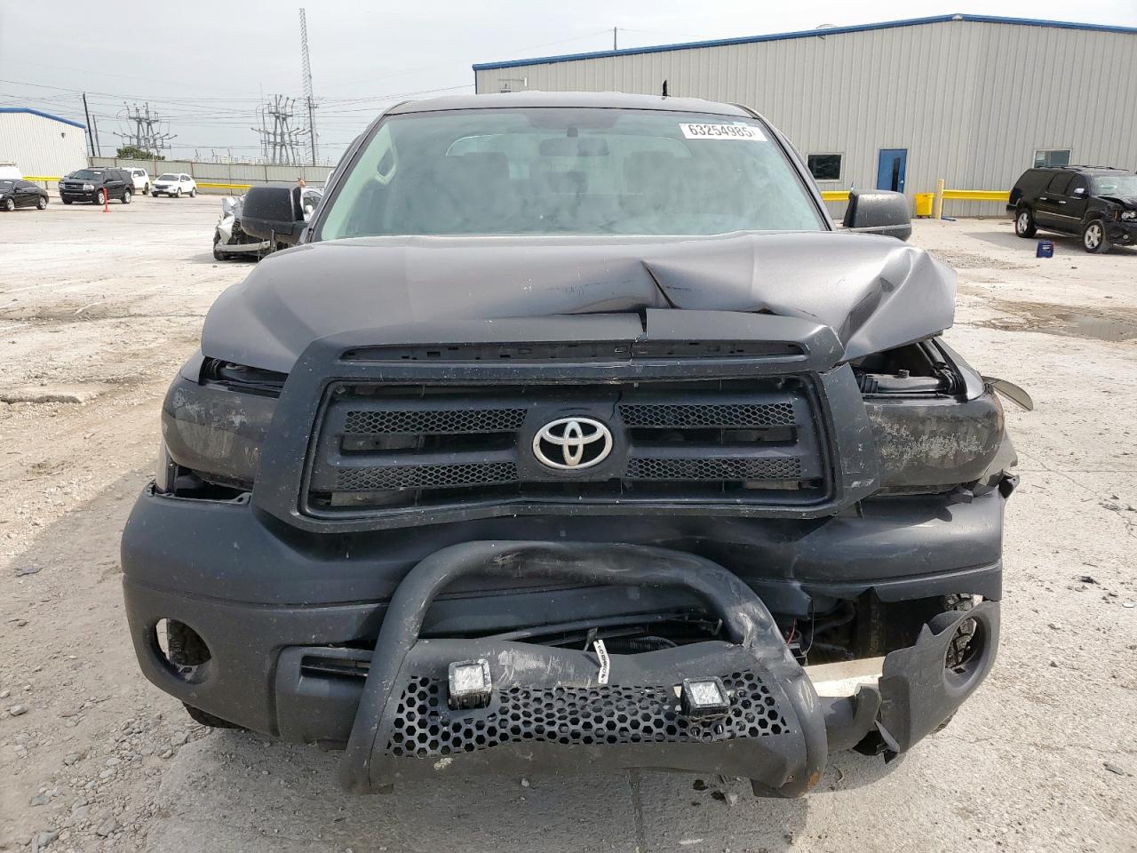 TOYOTA TUNDRA DOUBLE CAB SR5