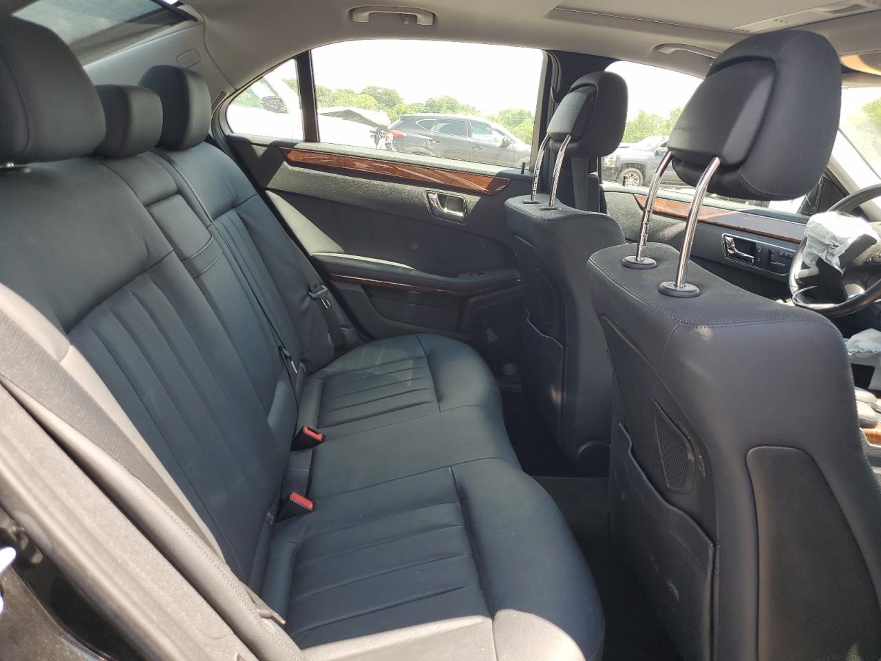 MERCEDES-BENZ E-CLASS 550 4MATIC