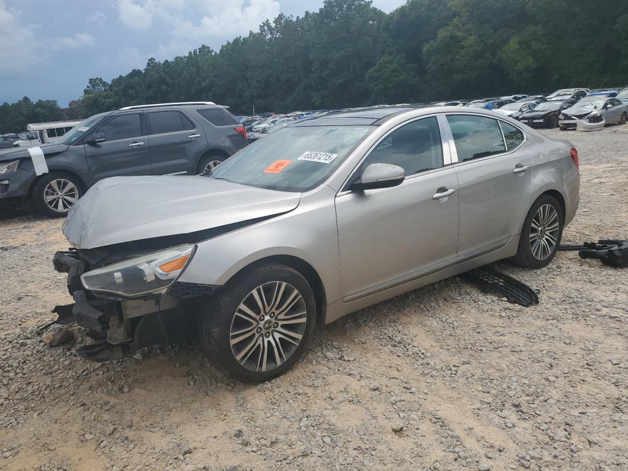KIA CADENZA PREMIUM