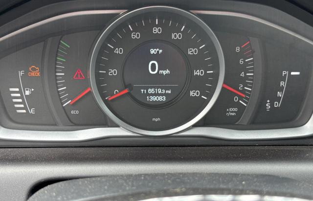 2016 VOLVO XC60 T5 YV440MDJ9G2839037