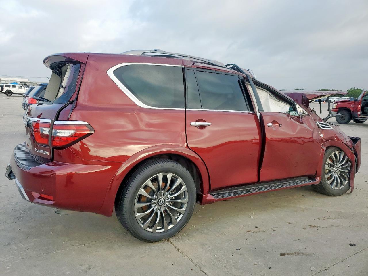 NISSAN ARMADA PLATINUM