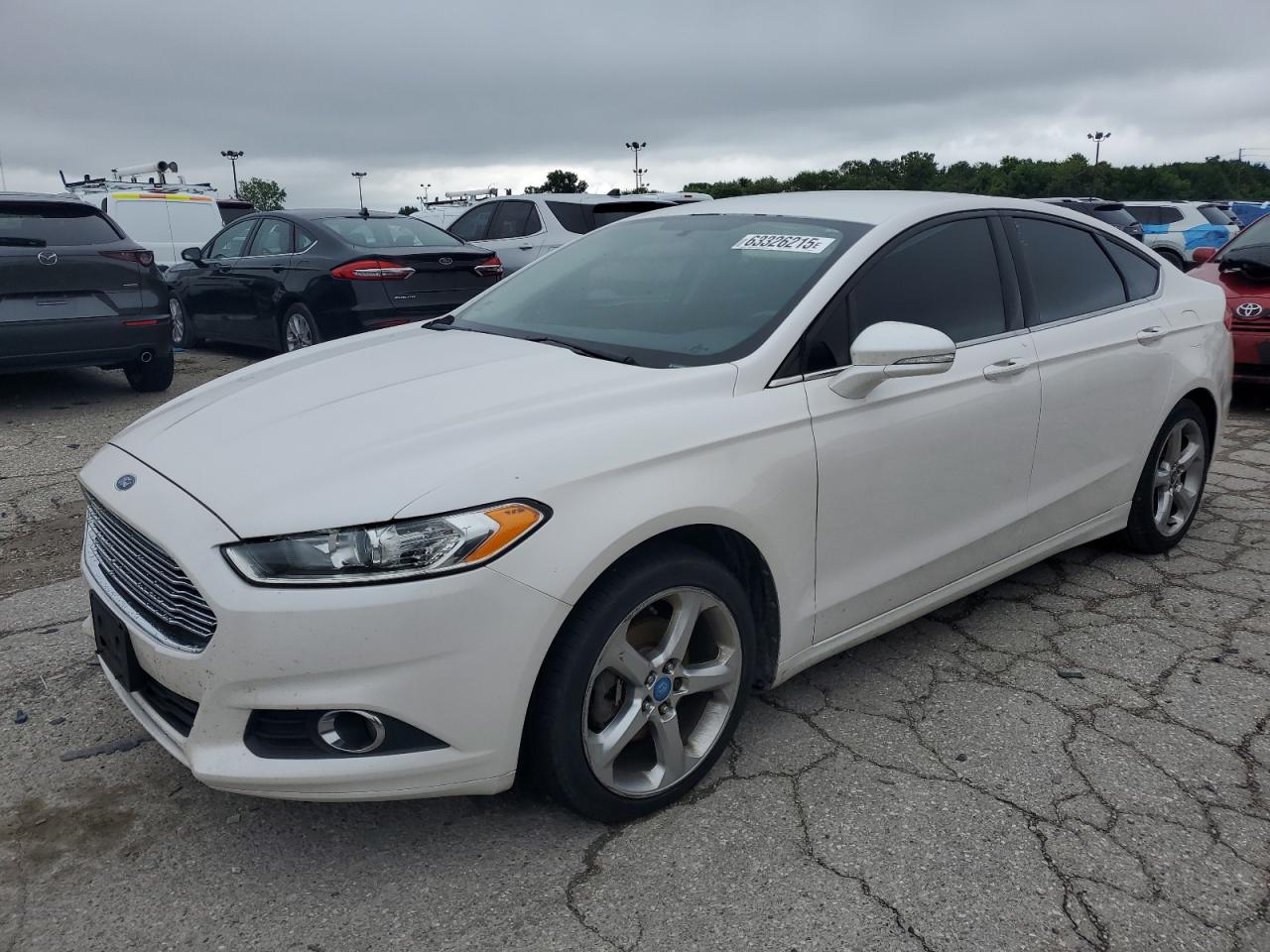 FORD FUSION SE