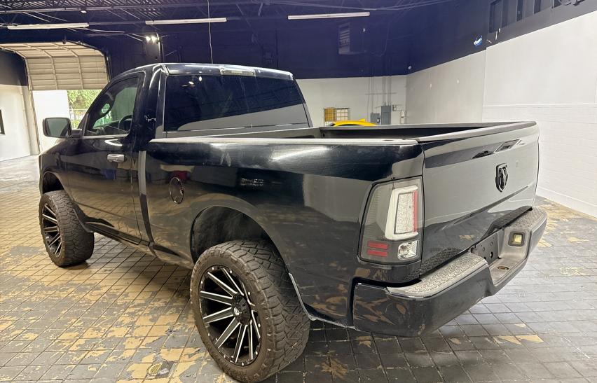 Vin: 3c6jr6ag0fg540131, lot: 63530555, ram 1500 st 20153