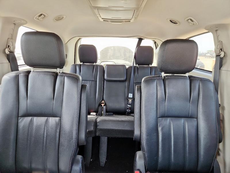 2014 CHRYSLER TOWN & COU #3284870016