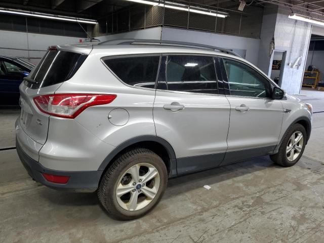 Vin: 1fmcu9gx3guc48878, lot: 63390325, ford escape se 20163