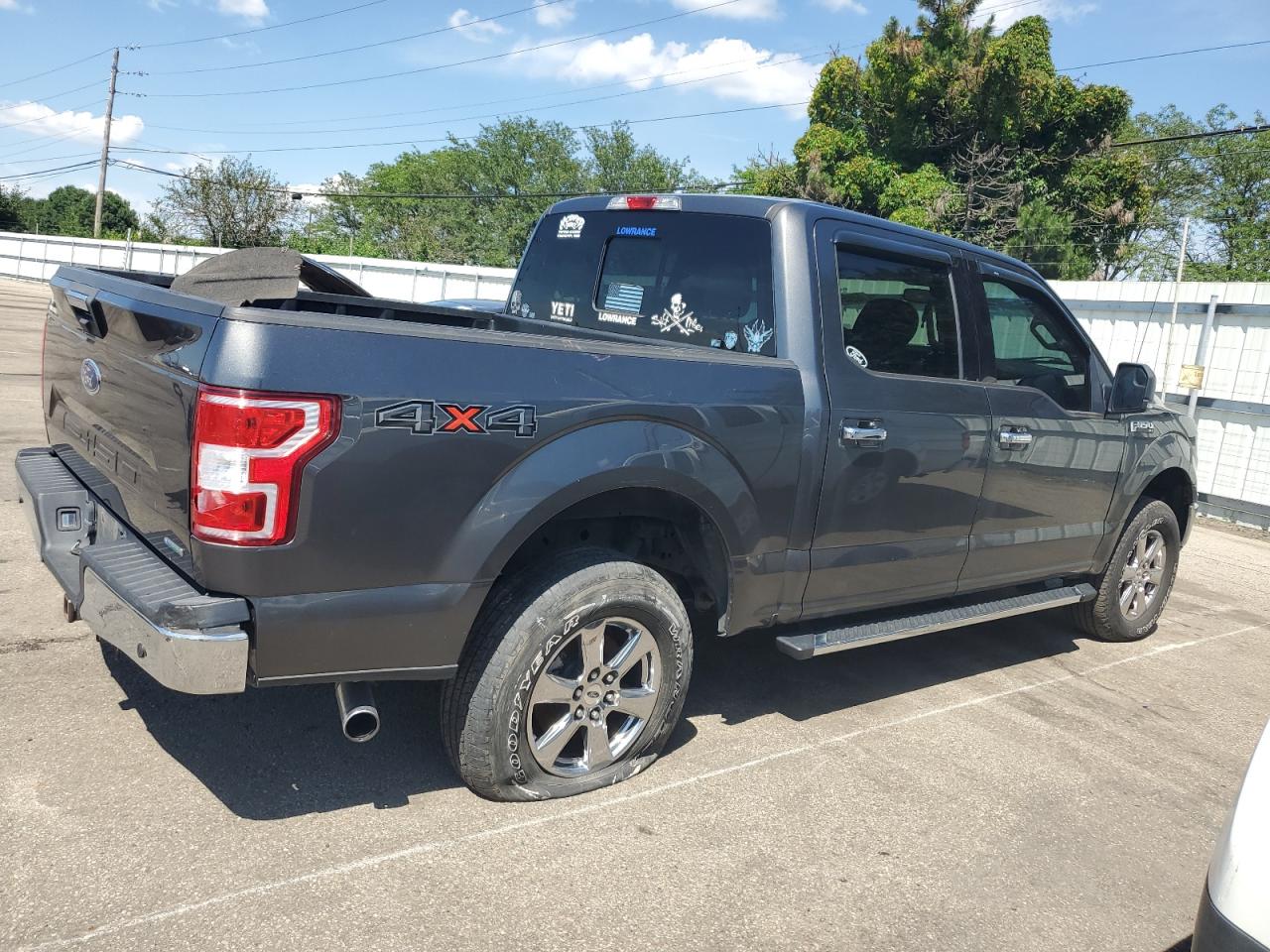 FORD F-150 SUPERCREW