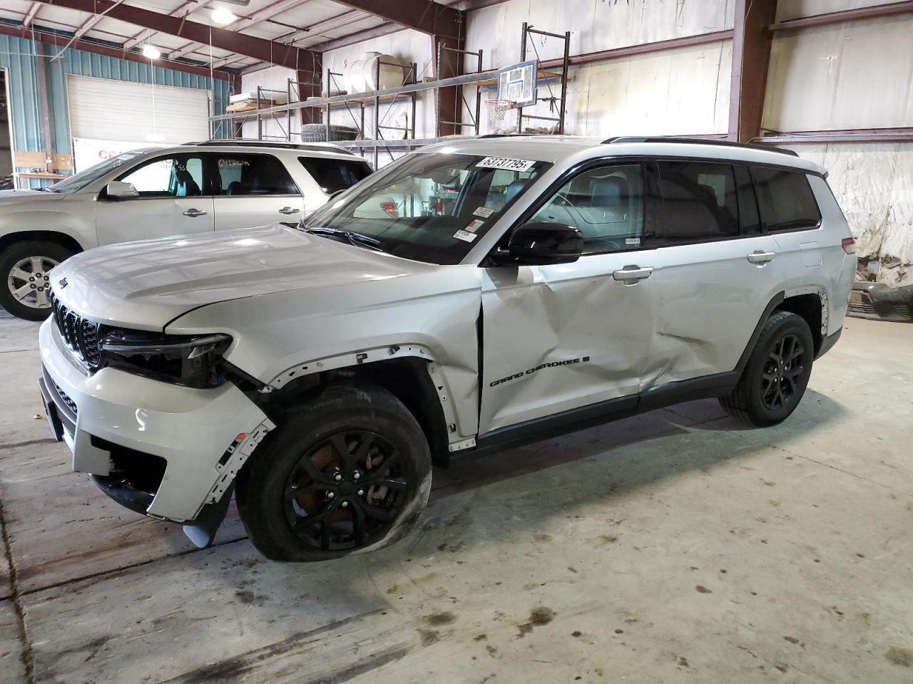 JEEP GRAND CHEROKEE L LAREDO