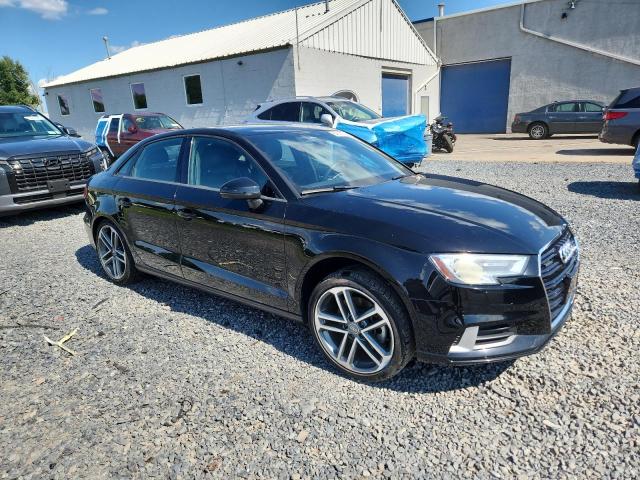 2018 AUDI A3 PREMIUM WAUB8GFF4J1022162
