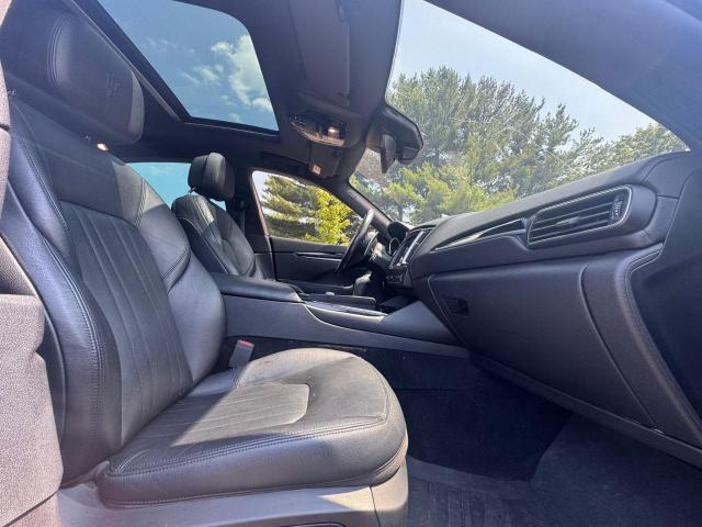 2018 MASERATI LEVANTE S ZN661YUAXJX299352