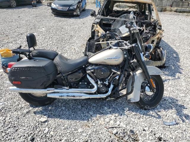 2018 HARLEY-DAVIDSON FLHC HERIT 1HD1YAJ15JC074457