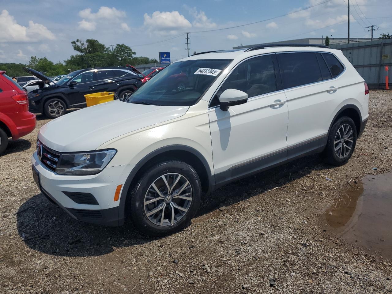 VOLKSWAGEN TIGUAN SE