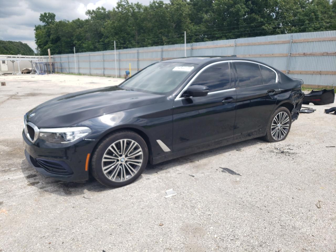 BMW 5 SERIES XI