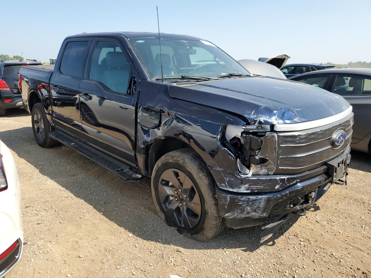 FORD F-150 LIGHTNING PRO