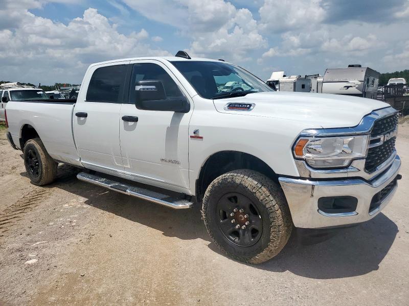 2024 RAM 2500 BIG H 3C6UR5JL3RG337551