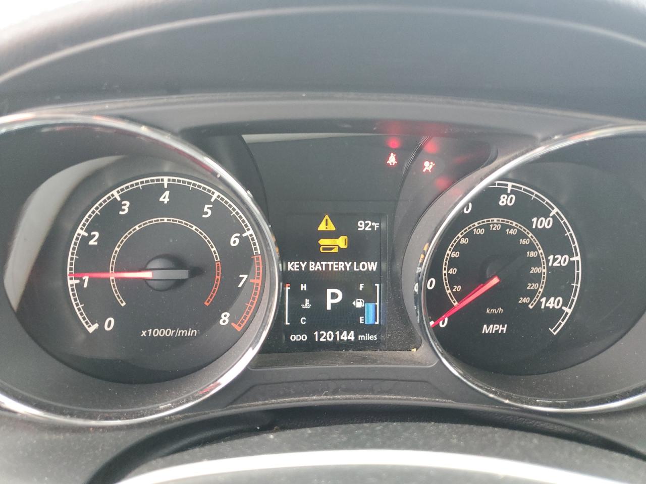 MITSUBISHI OUTLANDER SE