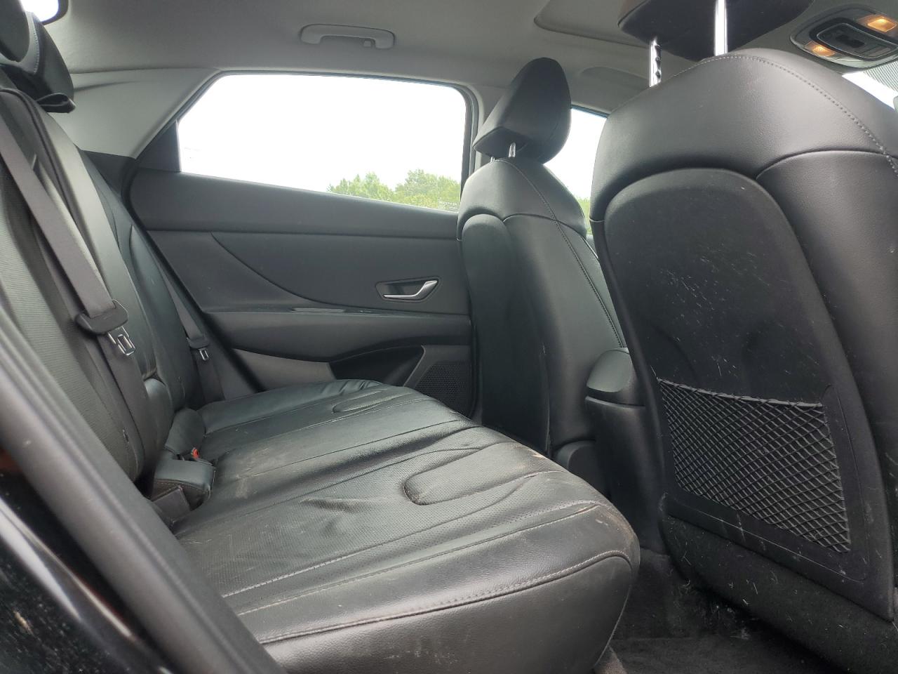 HYUNDAI ELANTRA LIMITED