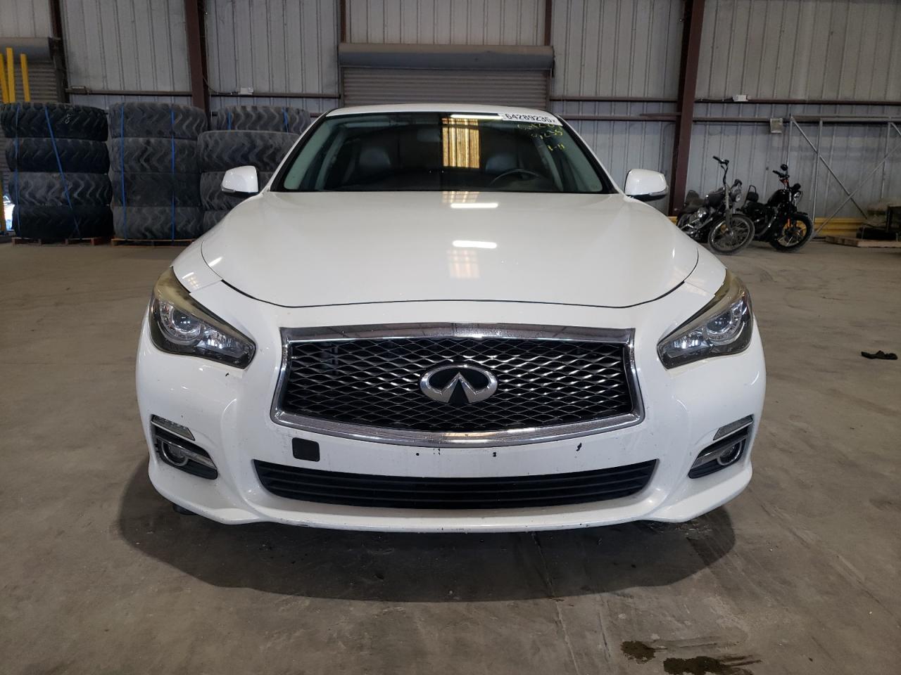 INFINITI Q50 BASE