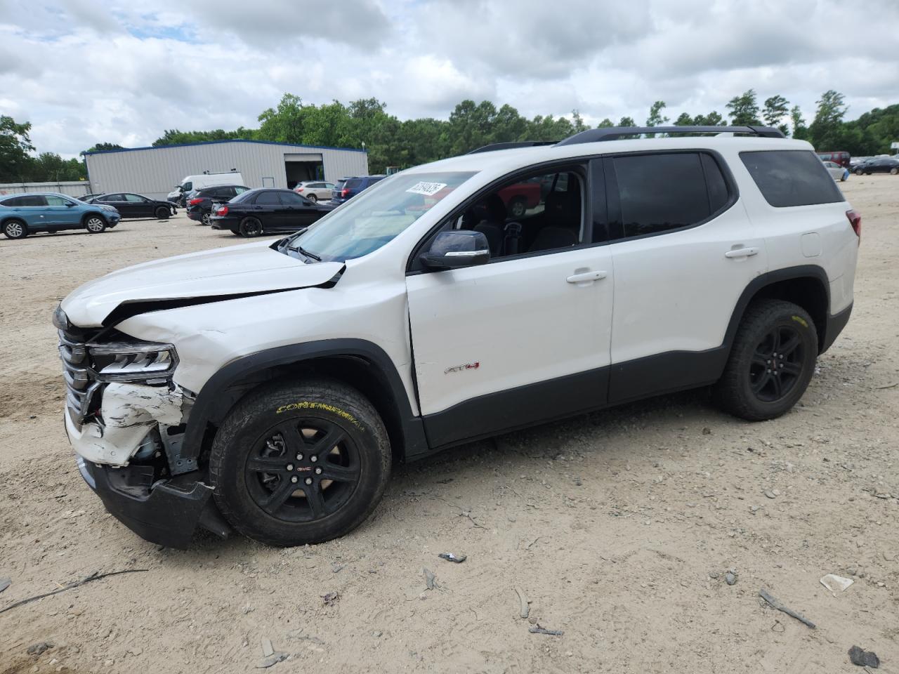 GMC ACADIA AT4