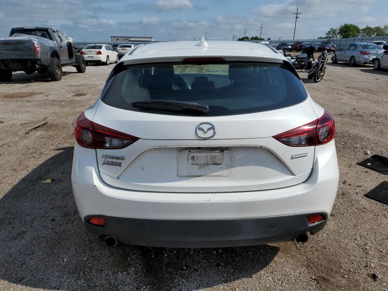 MAZDA 3 GRAND TOURING