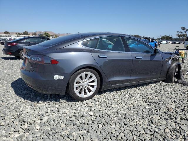 2016 TESLA MODEL S 5YJSA1E28GF157163