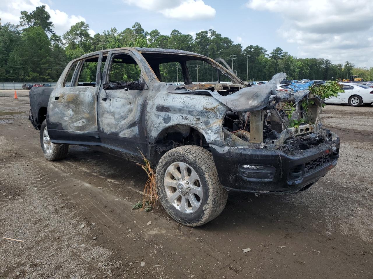 Lot #3315904084 2022 RAM 2500 LARAM