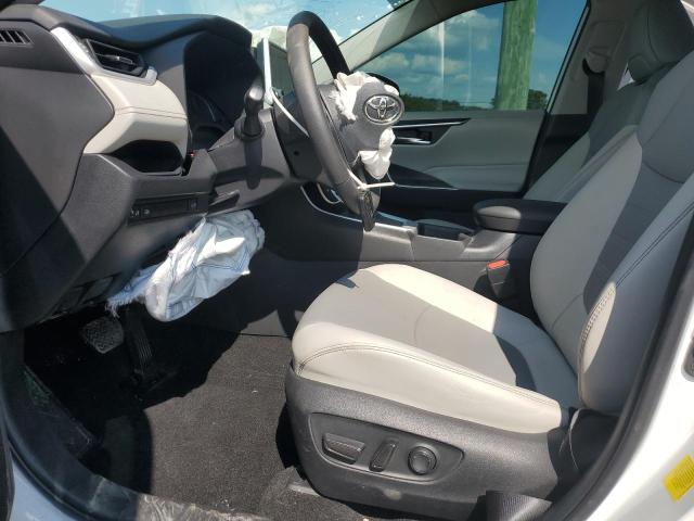 2024 TOYOTA RAV4 XLE PREMIUM 2T3A1RFV6RW427457