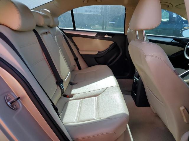 2014 VOLKSWAGEN JETTA HYBR - 3VW637AJ1EM214577