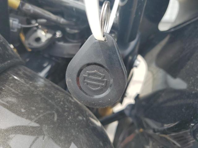 2020 HARLEY-DAVIDSON FLTRXS 1HD1KTP15LB669581