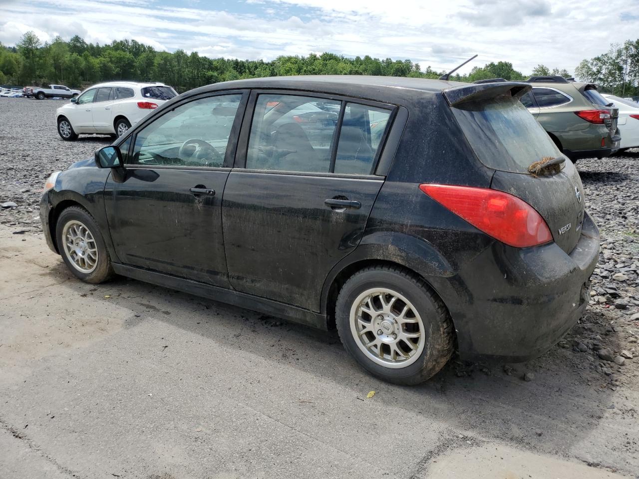 NISSAN VERSA S