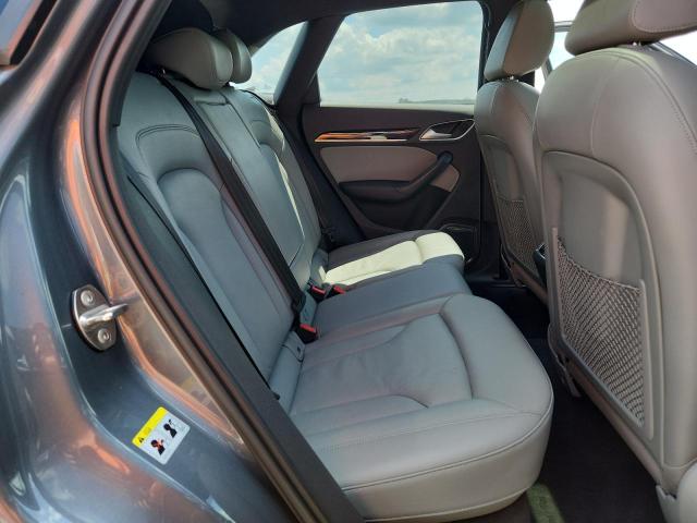 2016 AUDI Q3 PRESTIG WA1GFCFS4GR016001