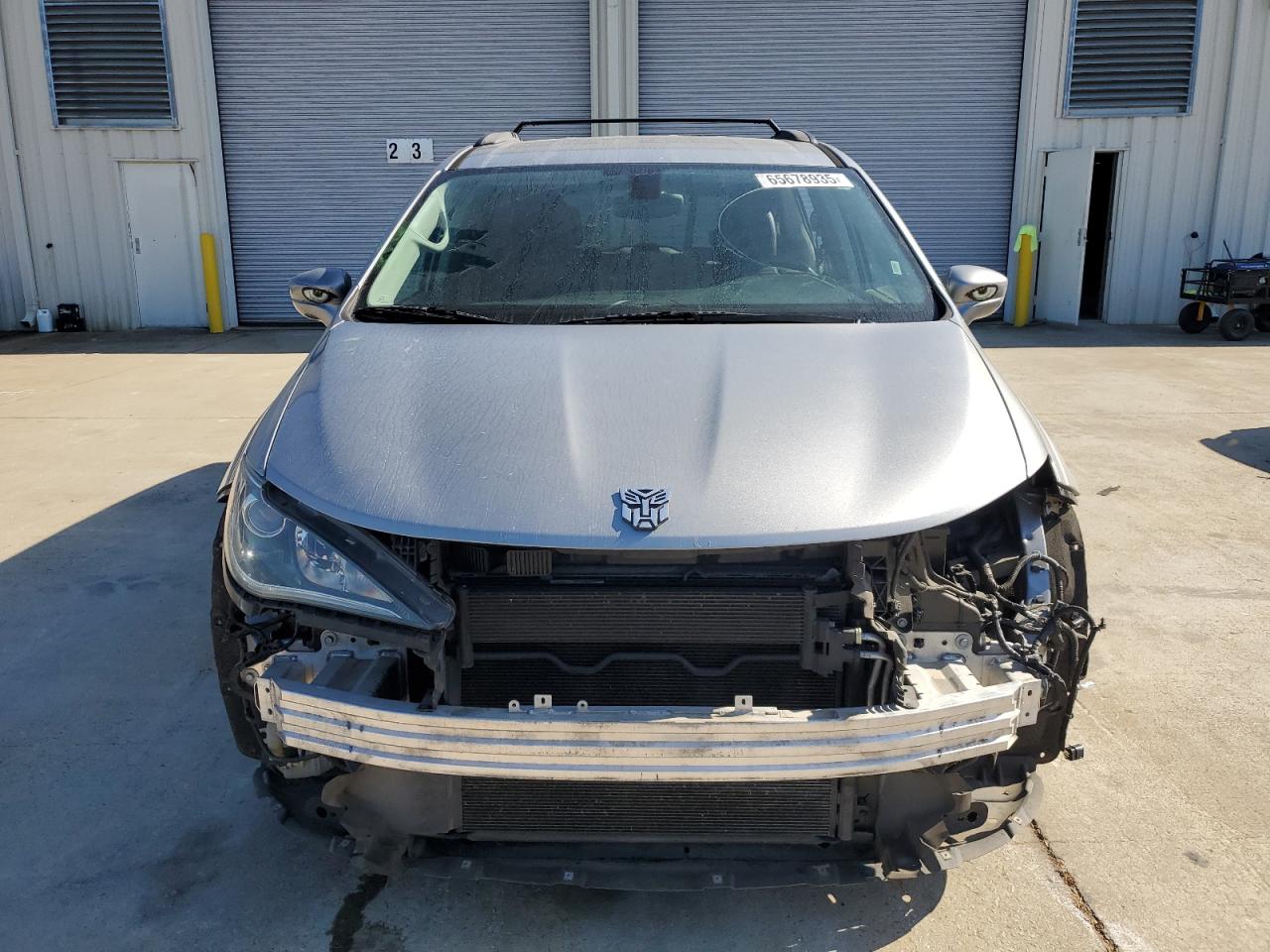 CHRYSLER PACIFICA TOURING L