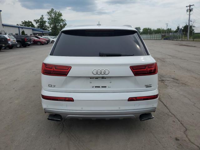 2017 AUDI Q7 PREMIUM WA1LAAF76HD018067