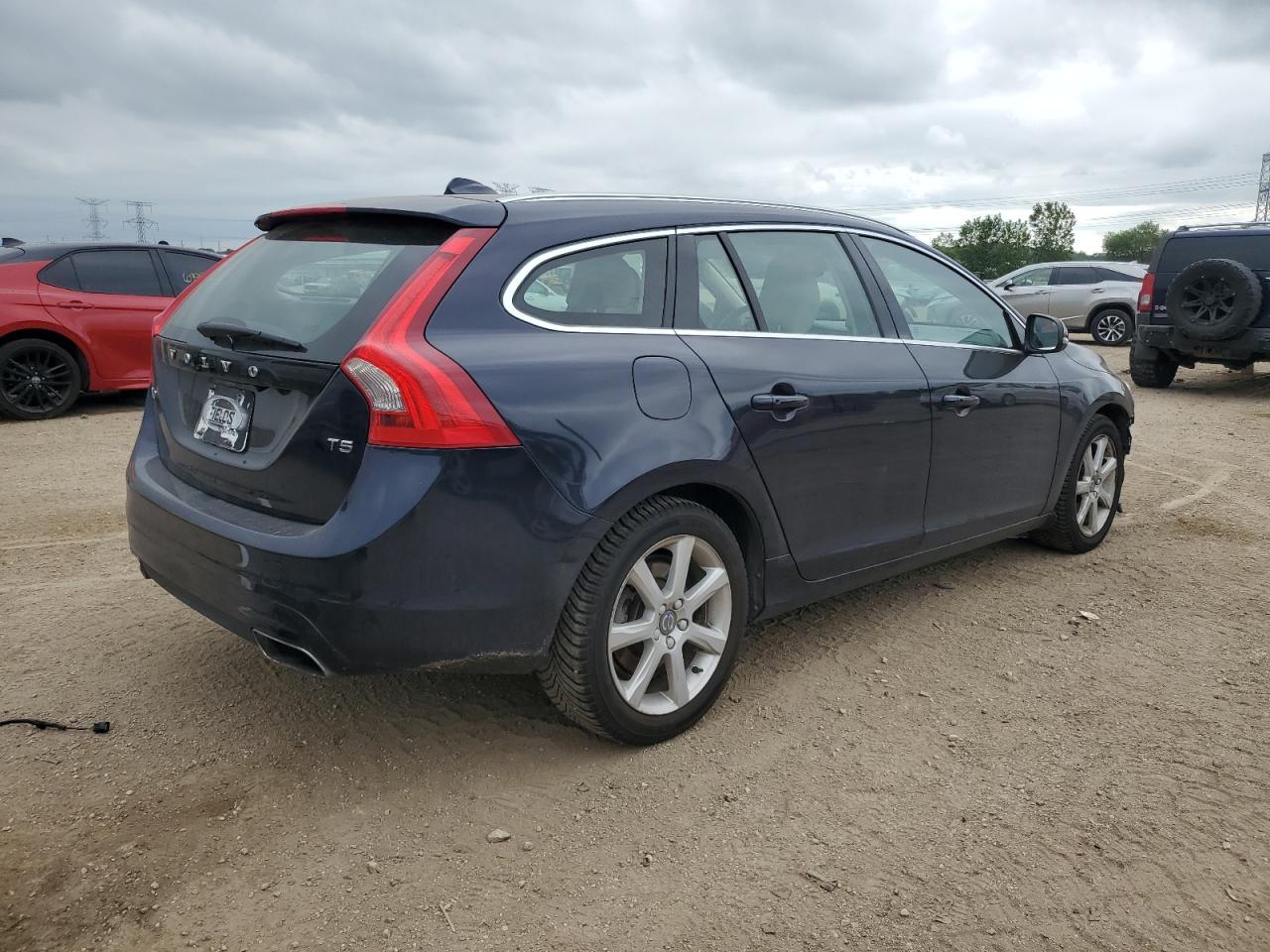 VOLVO V60 T5 PREMIER