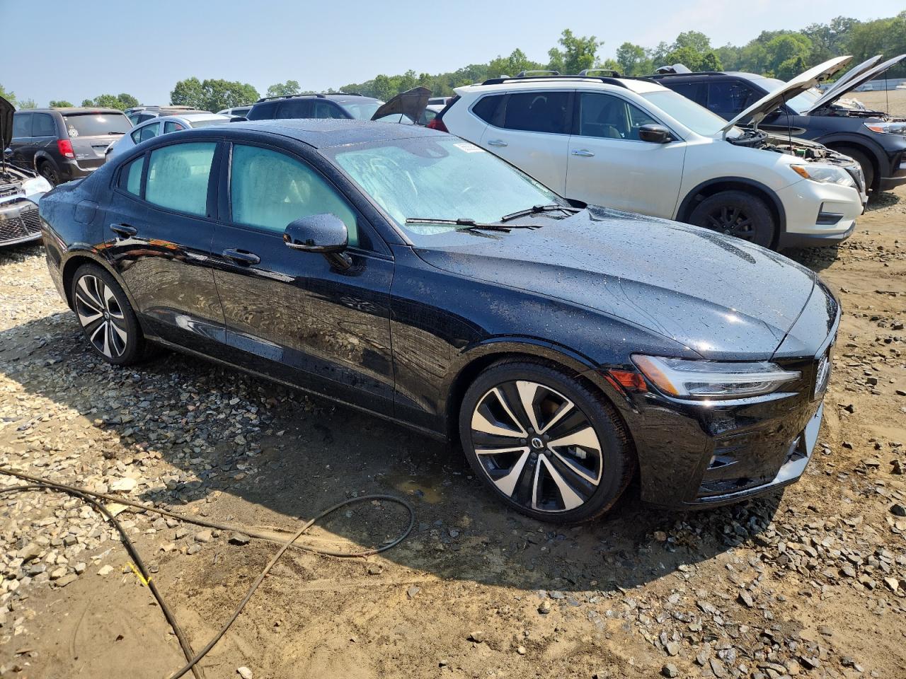 VOLVO S60 B5 MOMENTUM