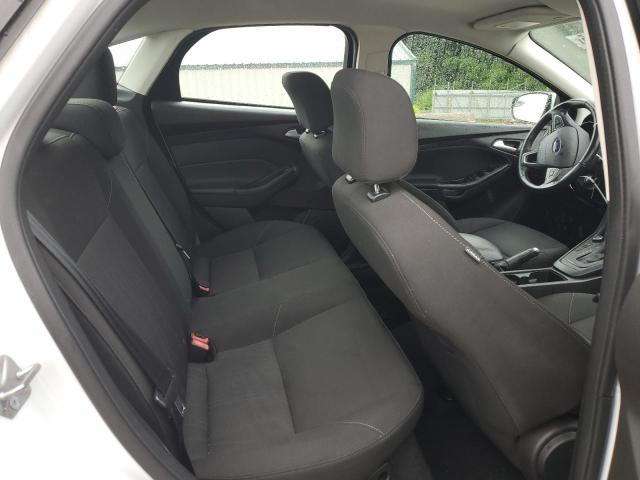 2016 FORD FOCUS SE 1FADP3F24GL303188