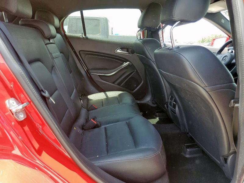 2020 MERCEDES-BENZ GLA 250 WDCTG4EB8LU021759