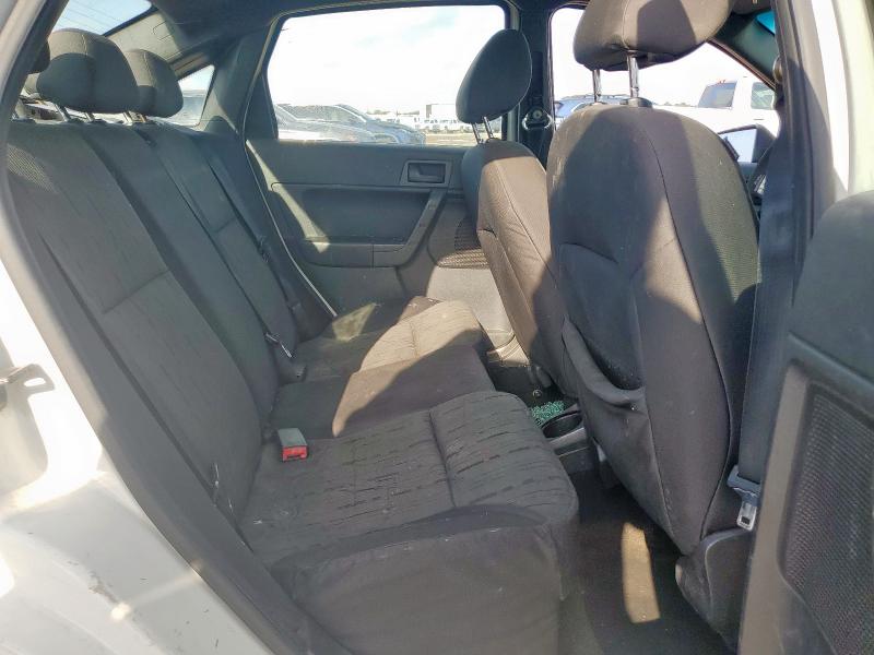2010 FORD FOCUS SE - 1FAHP3FN9AW153239