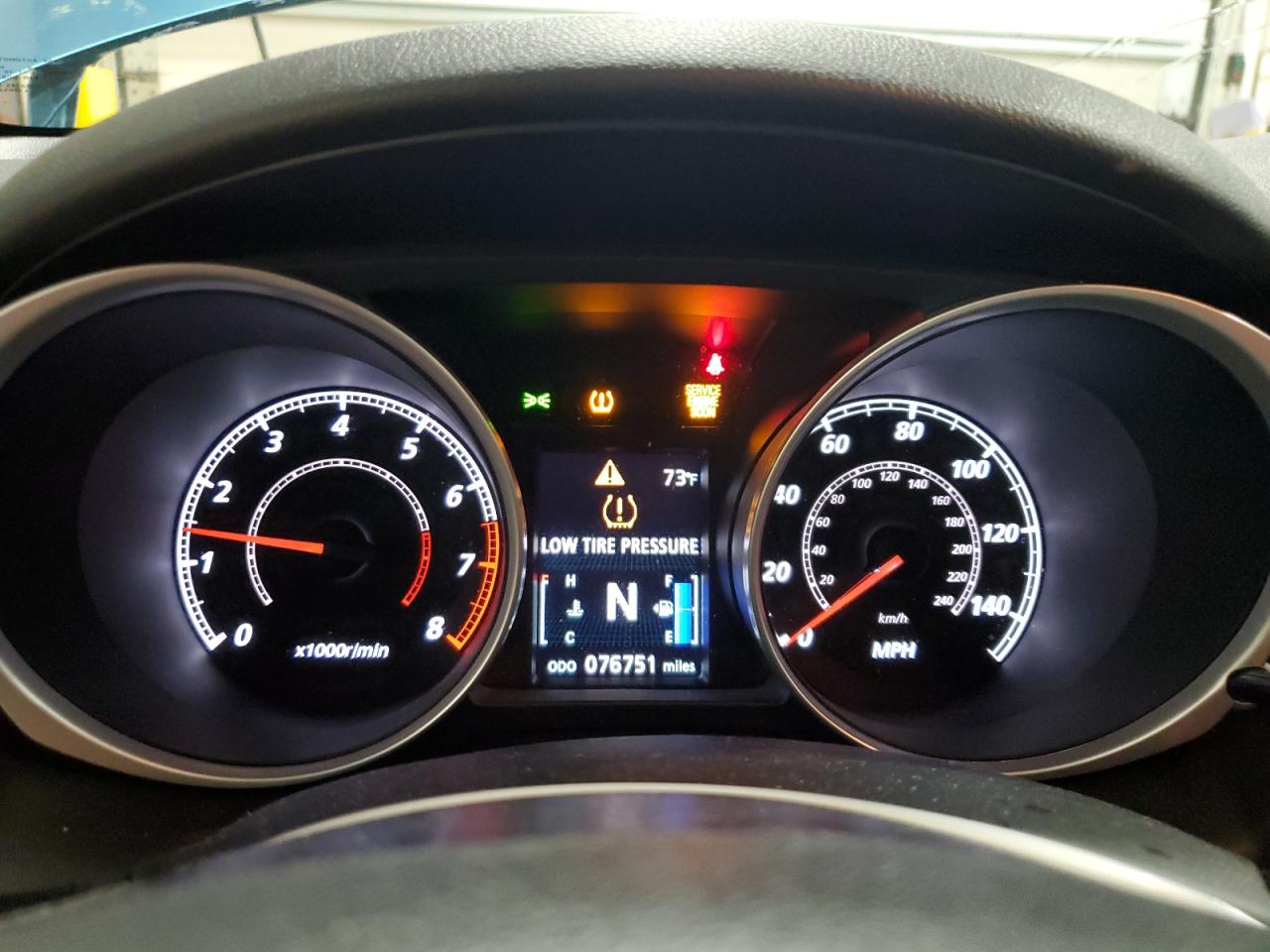 MITSUBISHI OUTLANDER SE