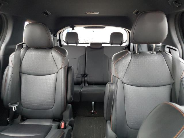 2022 TOYOTA SIENNA XSE 5TDXSKFC7NS072386