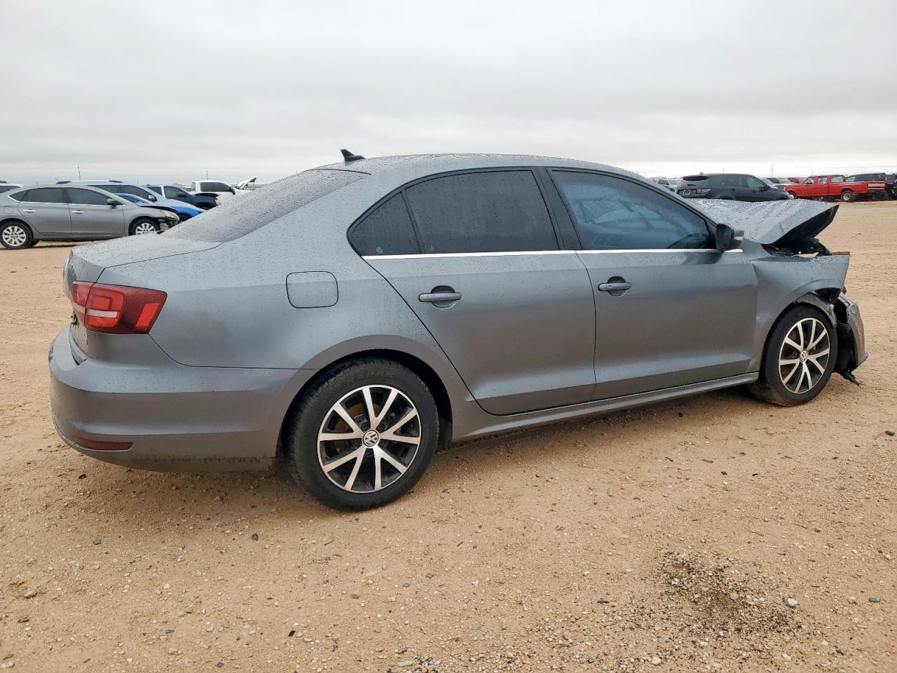VOLKSWAGEN JETTA SE