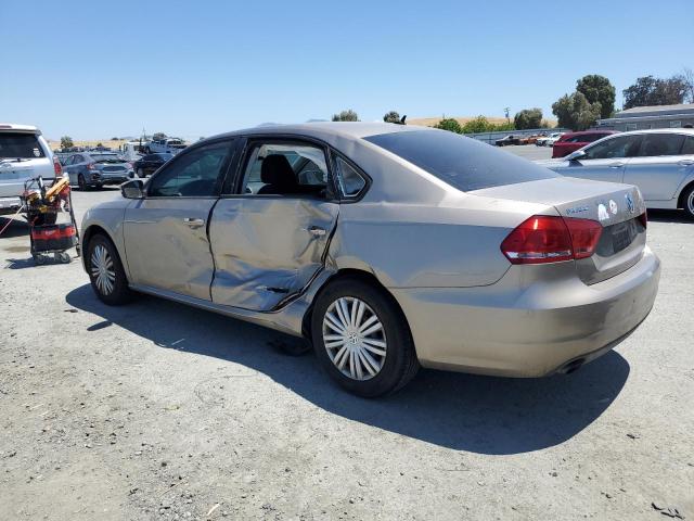 2015 VOLKSWAGEN PASSAT S - 1VWAT7A32FC009915