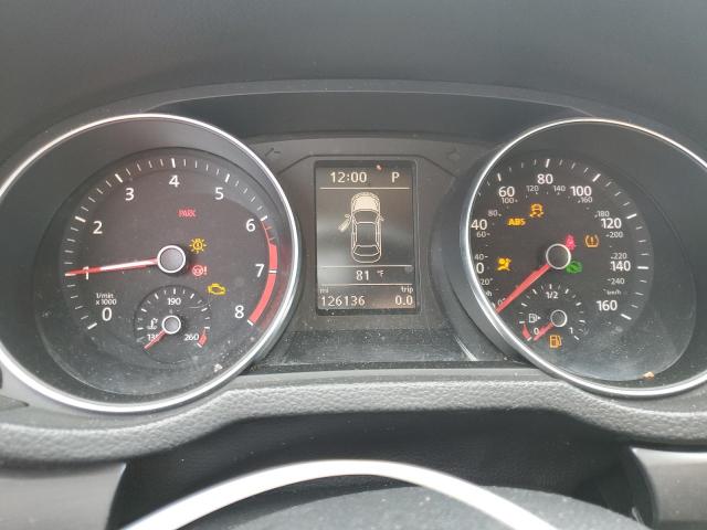 2017 VOLKSWAGEN PASSAT R-L 1VWDT7A30HC067957