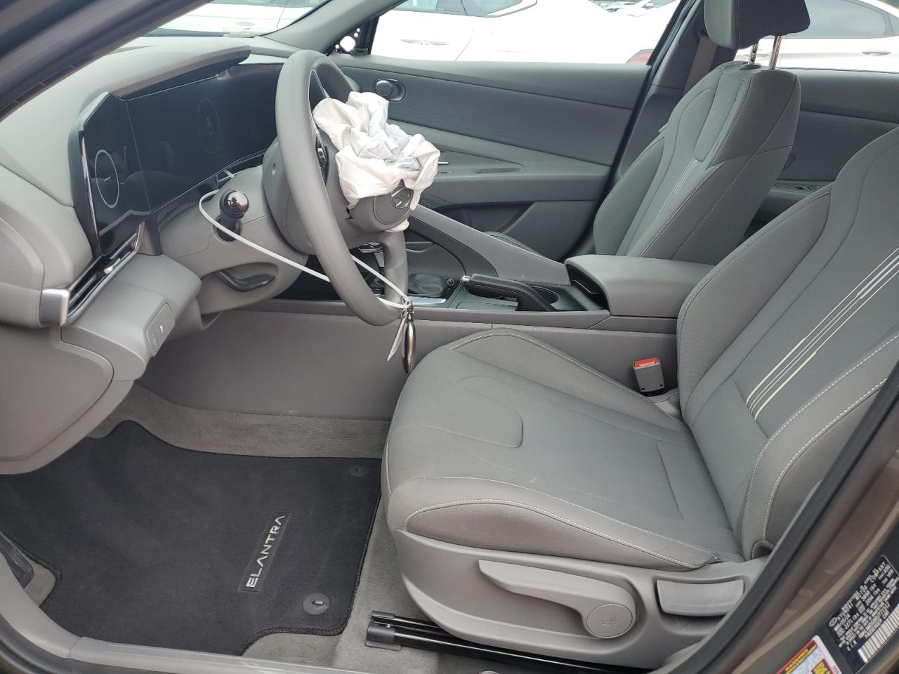 Hyundai Elantra se 2024