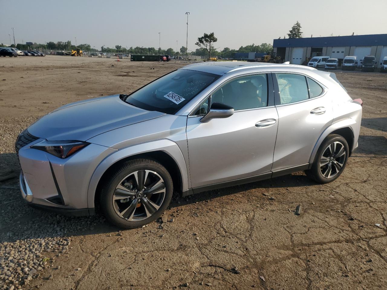 LEXUS UX 300H BASE