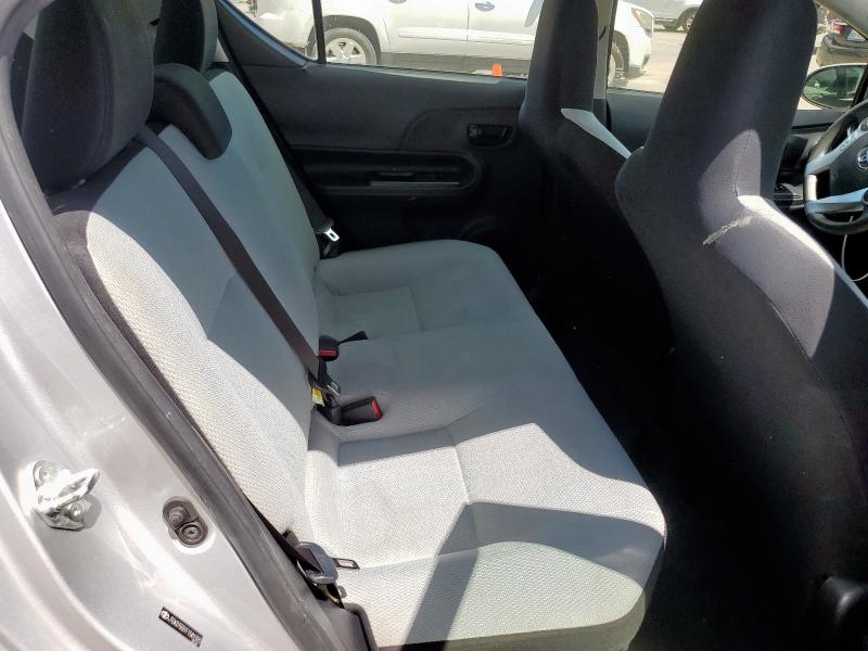 2015 TOYOTA PRIUS C - JTDKDTB31F1581095