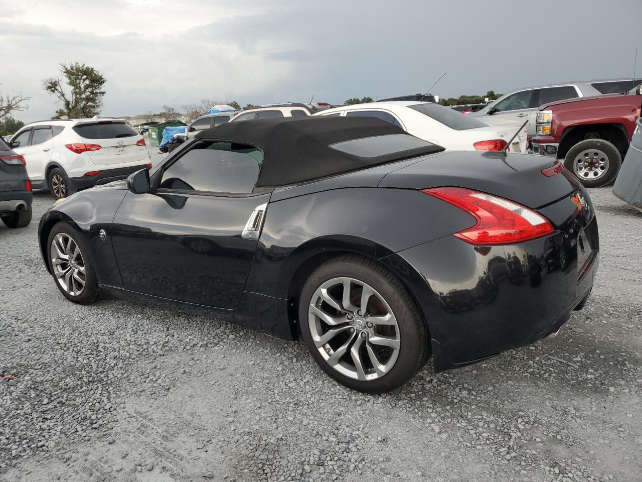 NISSAN 370Z BASE