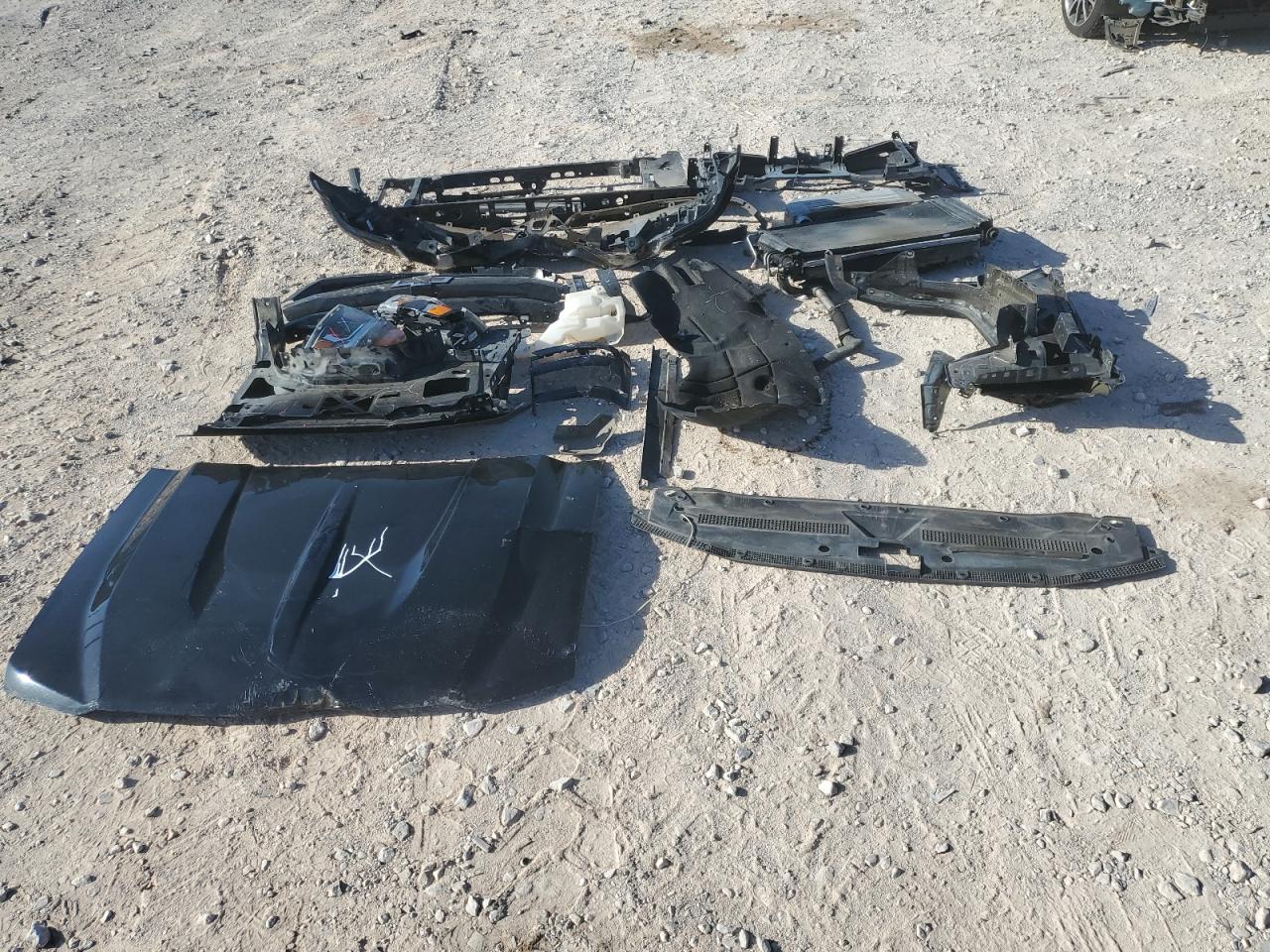 Lot #3302786898 2017 CHEVROLET SILVERADO K1500 LT