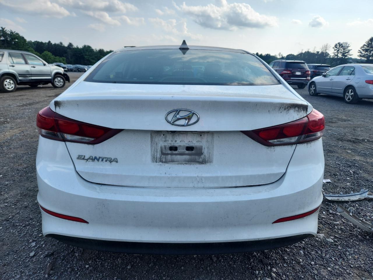 HYUNDAI ELANTRA SEL