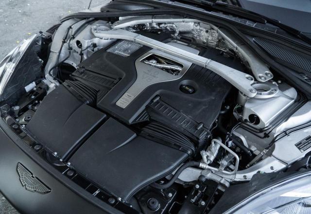 2022 ASTON MARTIN DBX SD7VUJAW9NTV05320